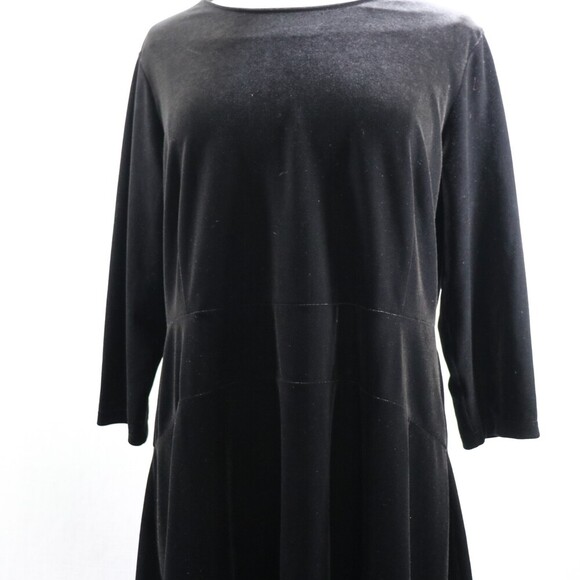 Lands End Black Velvet Skater Dress Womens XL Petite 3/4 Sleeve Fit Flare - Picture 9 of 16